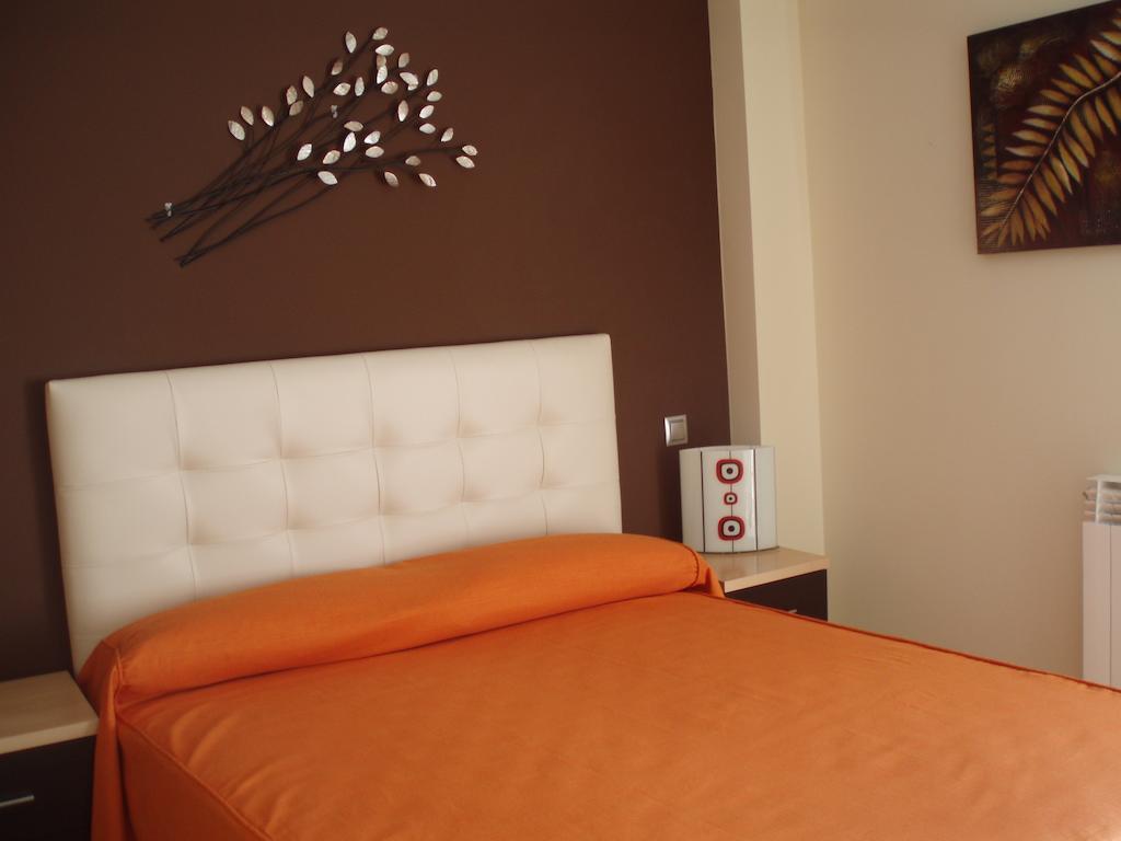 Apartamentos Monte Hernanz Riaza Exterior foto
