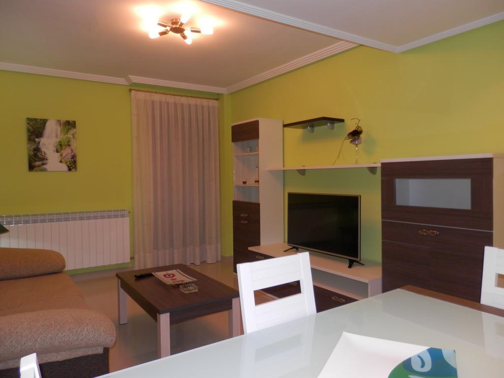 Apartamentos Monte Hernanz Riaza Exterior foto